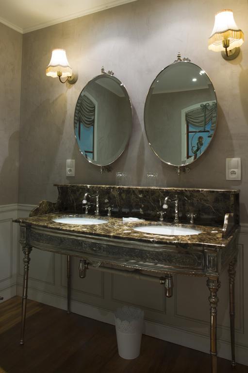 Hotel Le Home Beaune  Bagian luar foto