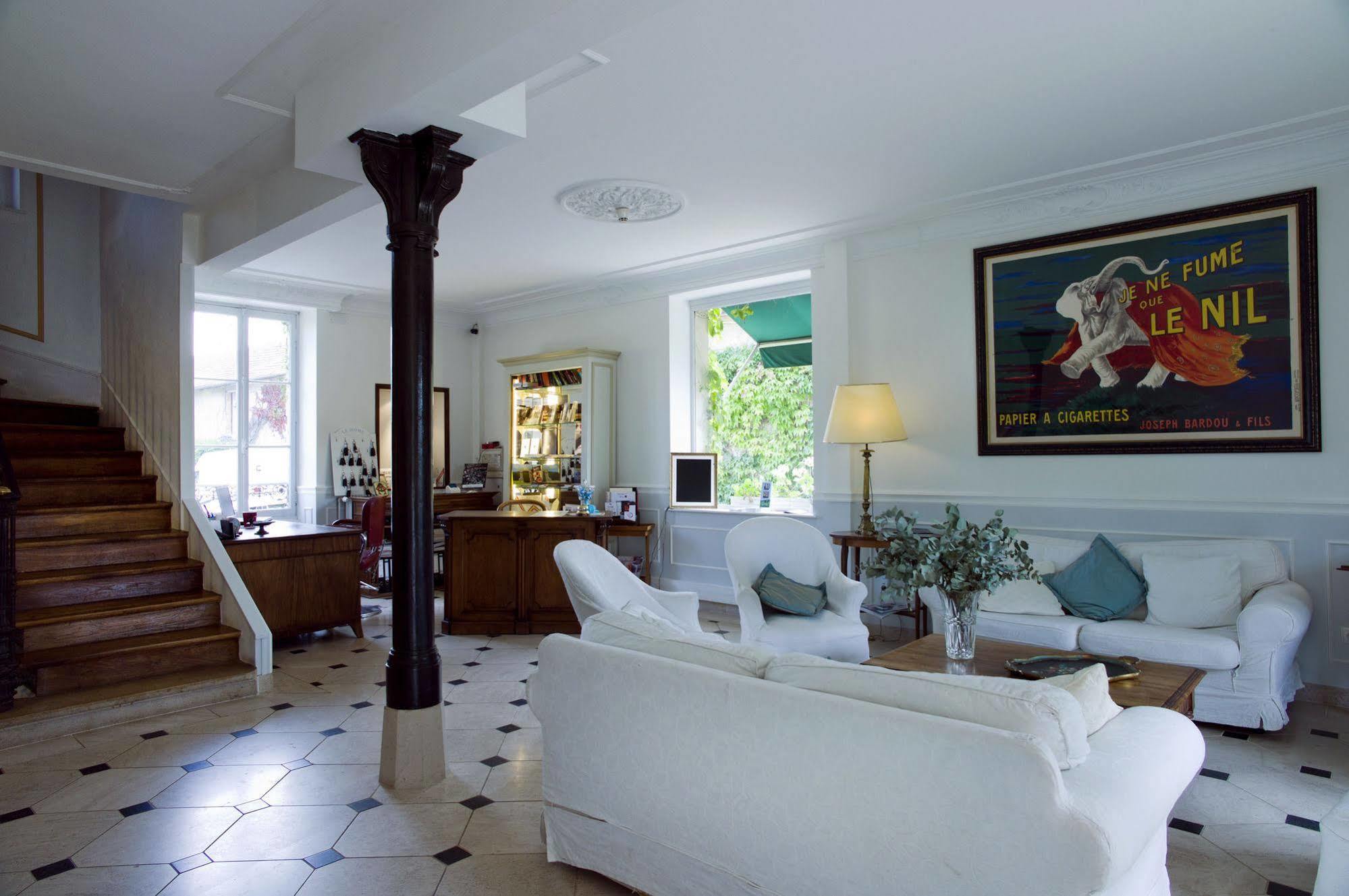 Hotel Le Home Beaune  Bagian luar foto